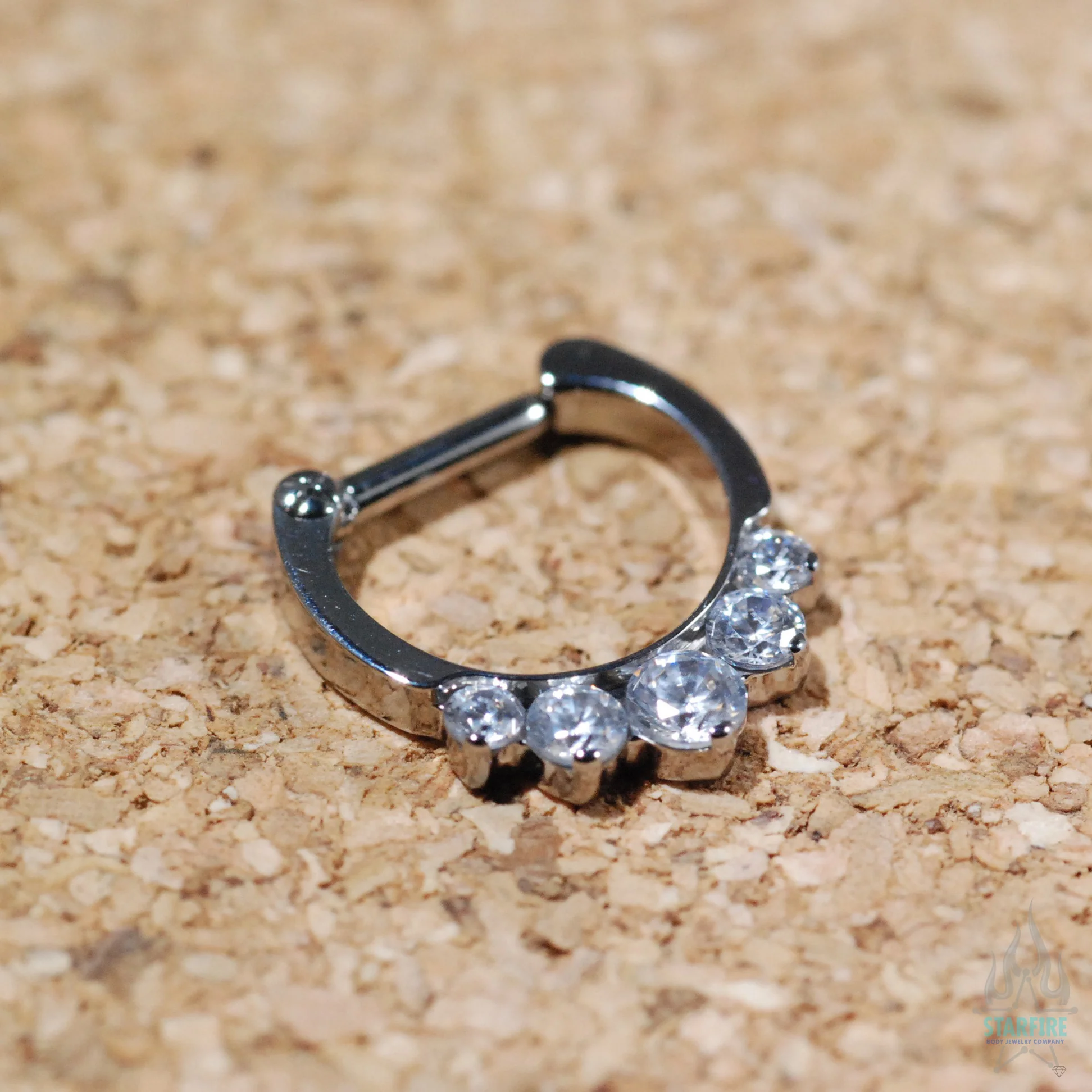 "Odyssey" Clicker #6 with 5 Graduated Faceted Gems- 16 ga. 1/4" post - Image 4